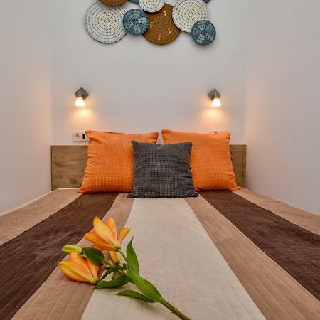 Heart Apartment With Free Private Parking Budapeste Exterior foto