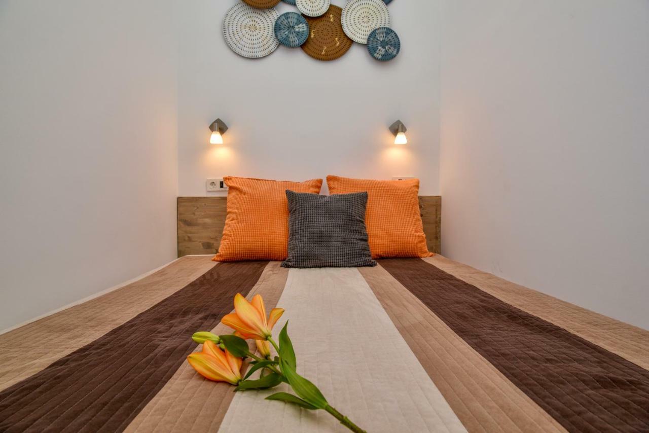 Heart Apartment With Free Private Parking Budapeste Exterior foto